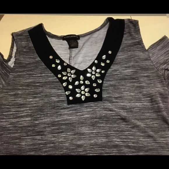 SUSAN LAWRENCE Gray/Black Rhinestone Studs Top SzL - Picture 3 of 3